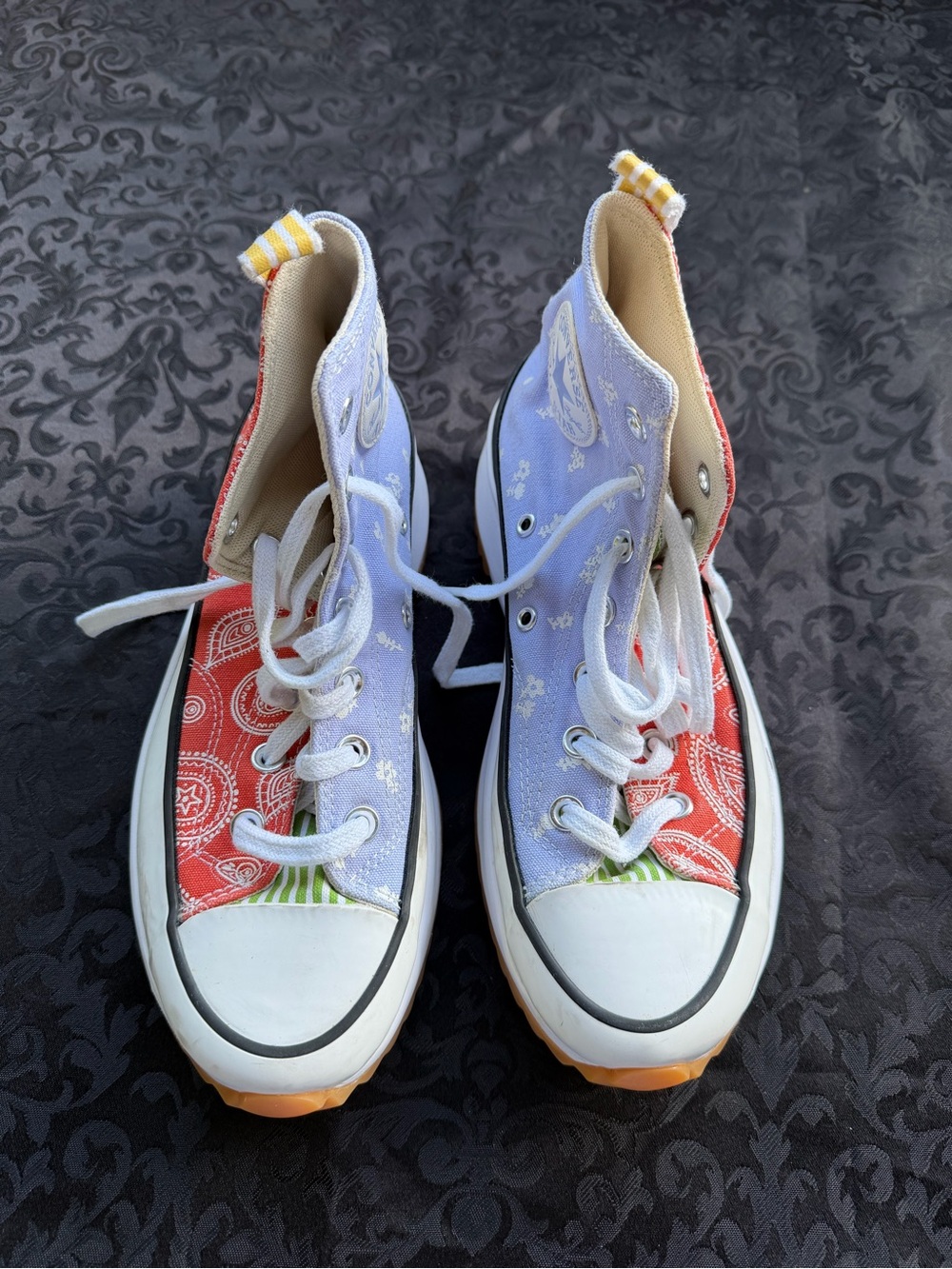 Converse Wmns Run Star Hike Platform High 'Floral & Paisley' style. 
Size: 8